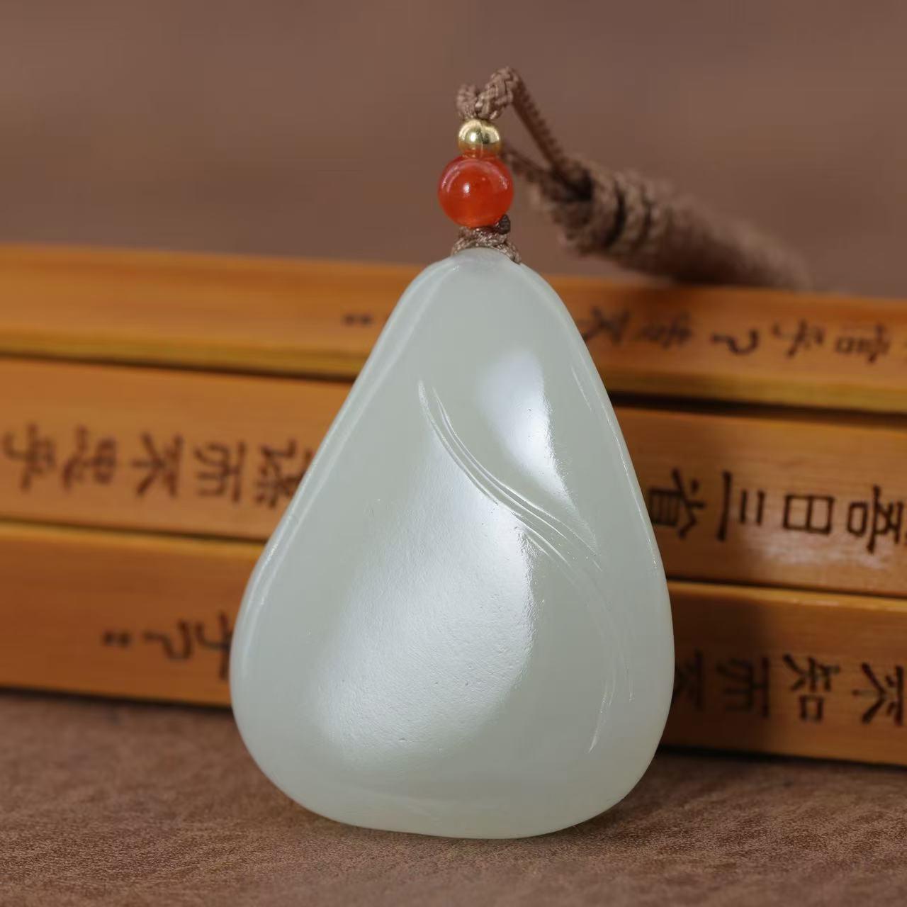 和田玉白玉佛公挂件（28.9g）