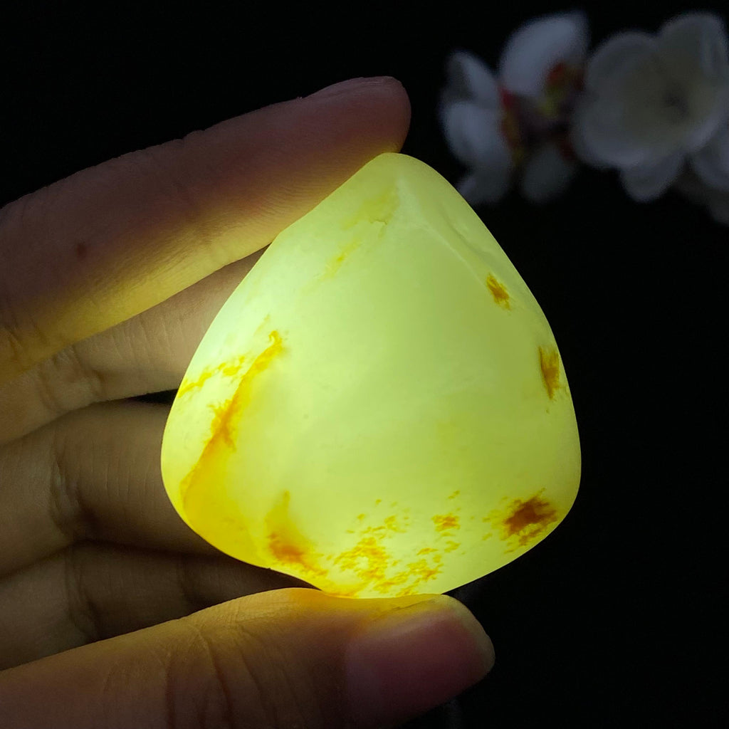 和田玉洒金皮籽料大挂件（54.2g）