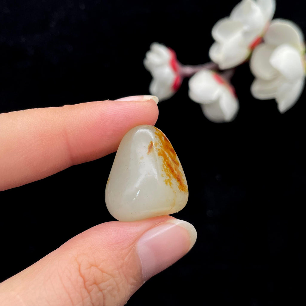 和田玉黄皮籽料（8.2g）