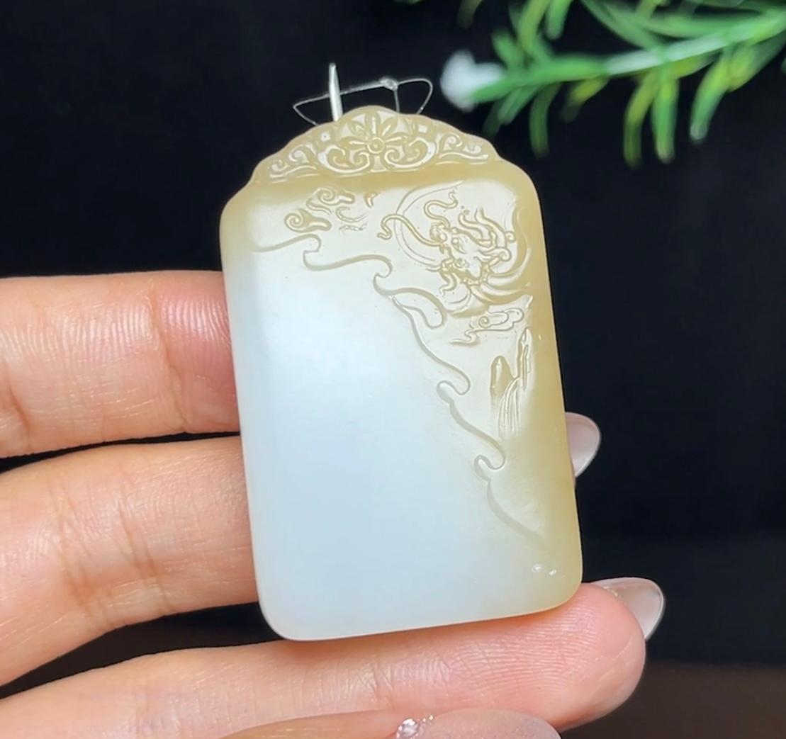 和田玉糖白料龙牌（34.5g）