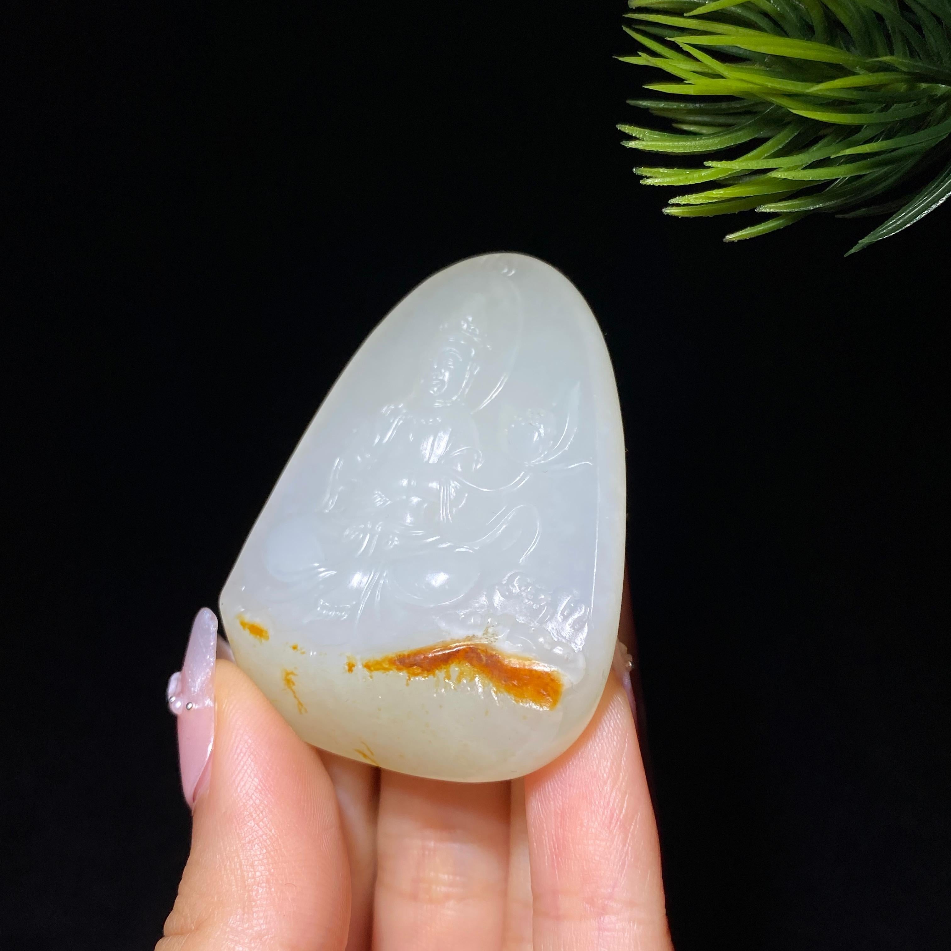 和田玉籽料观音（40.1g）