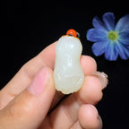 和田玉籽料玉白菜挂件（11.5g）