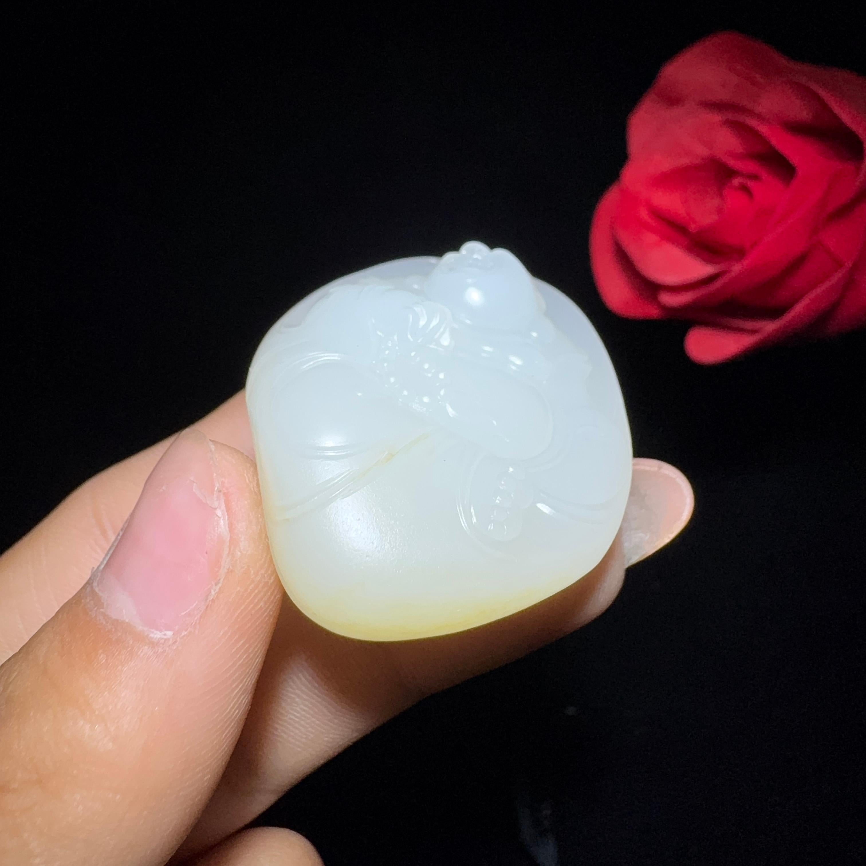 和田玉籽料佛公挂件（42.9g）