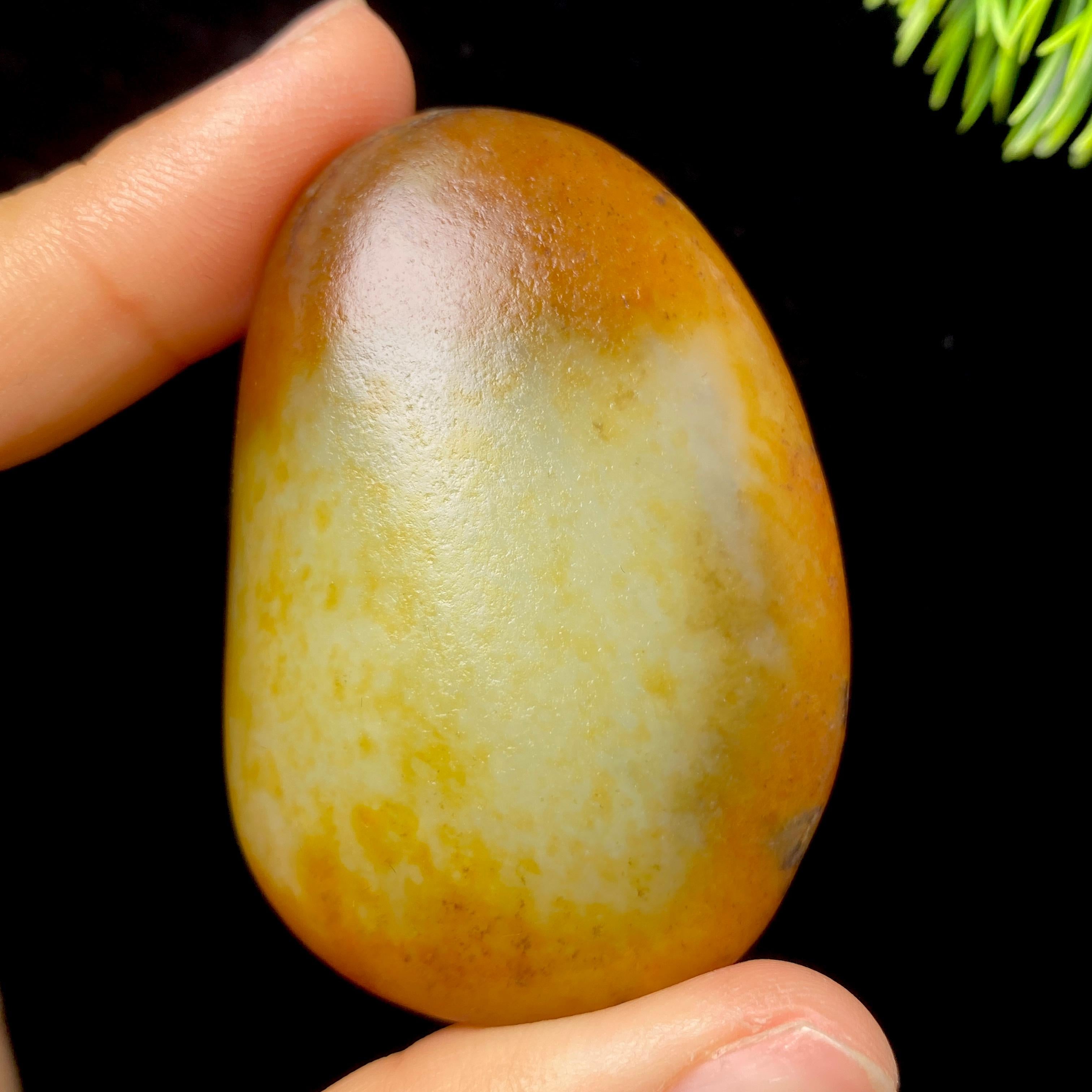 和田玉红沁皮籽料（54.7g）