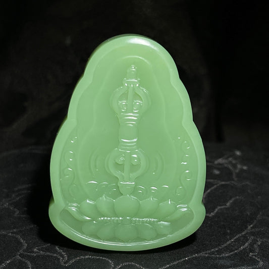 和田玉碧玉粉绿观音牌（53.8g）