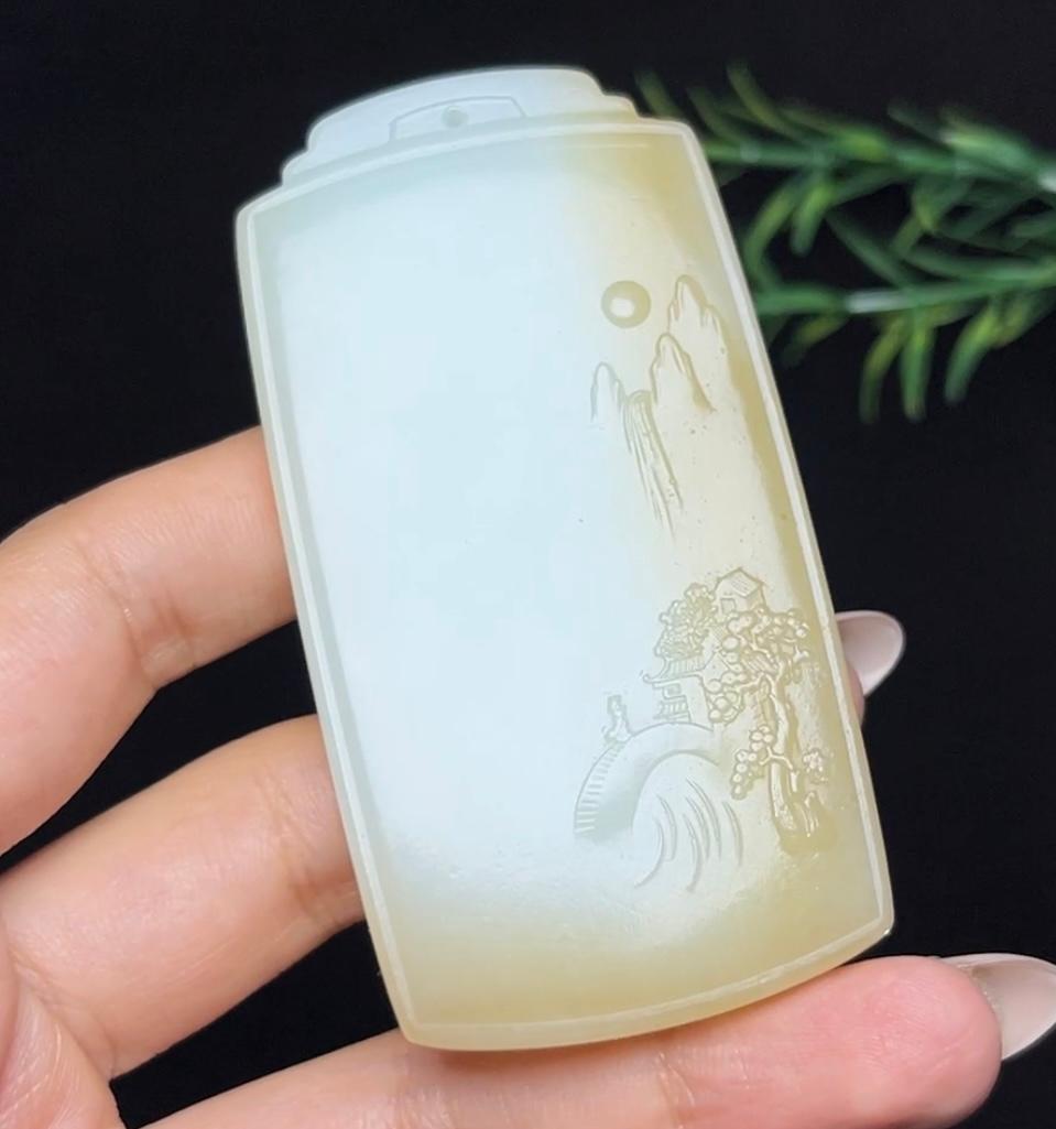 和田玉糖白料山水牌（81.6g）