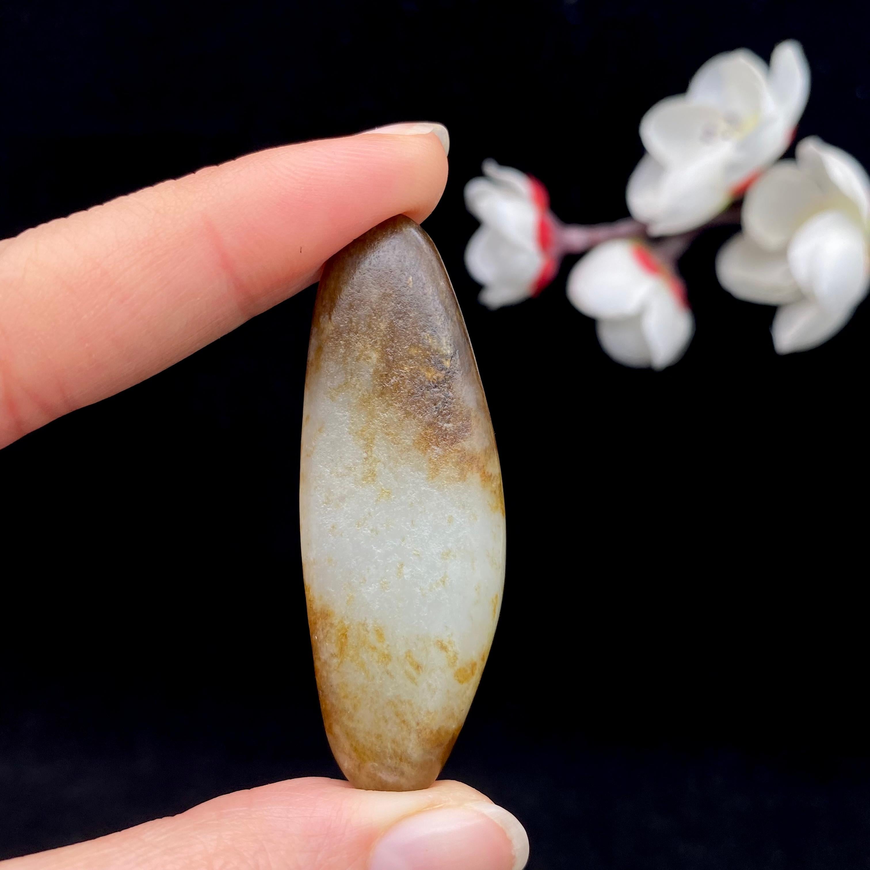 和田玉秋梨皮籽料（16.2g）