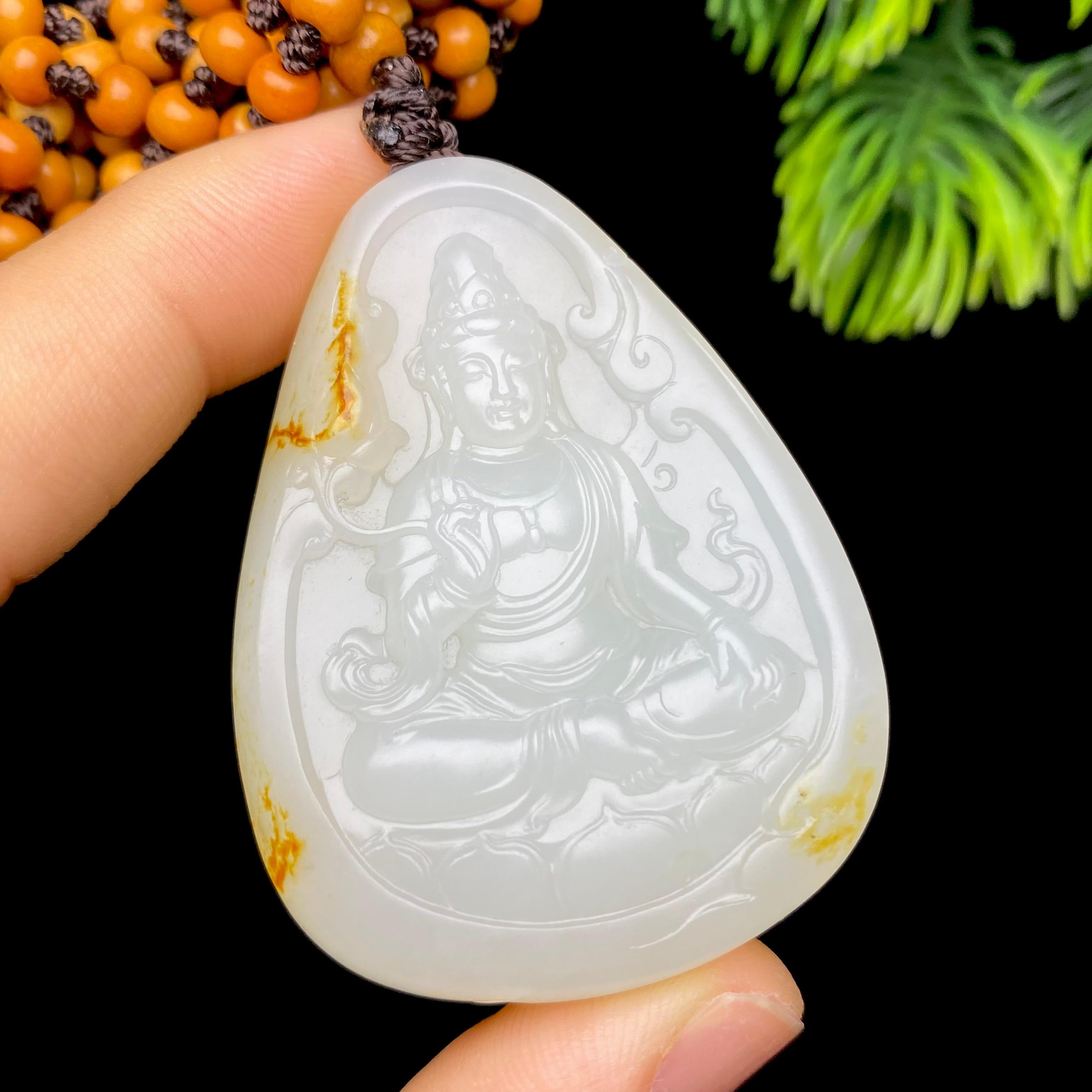 籽料雕件– 厚德载玉