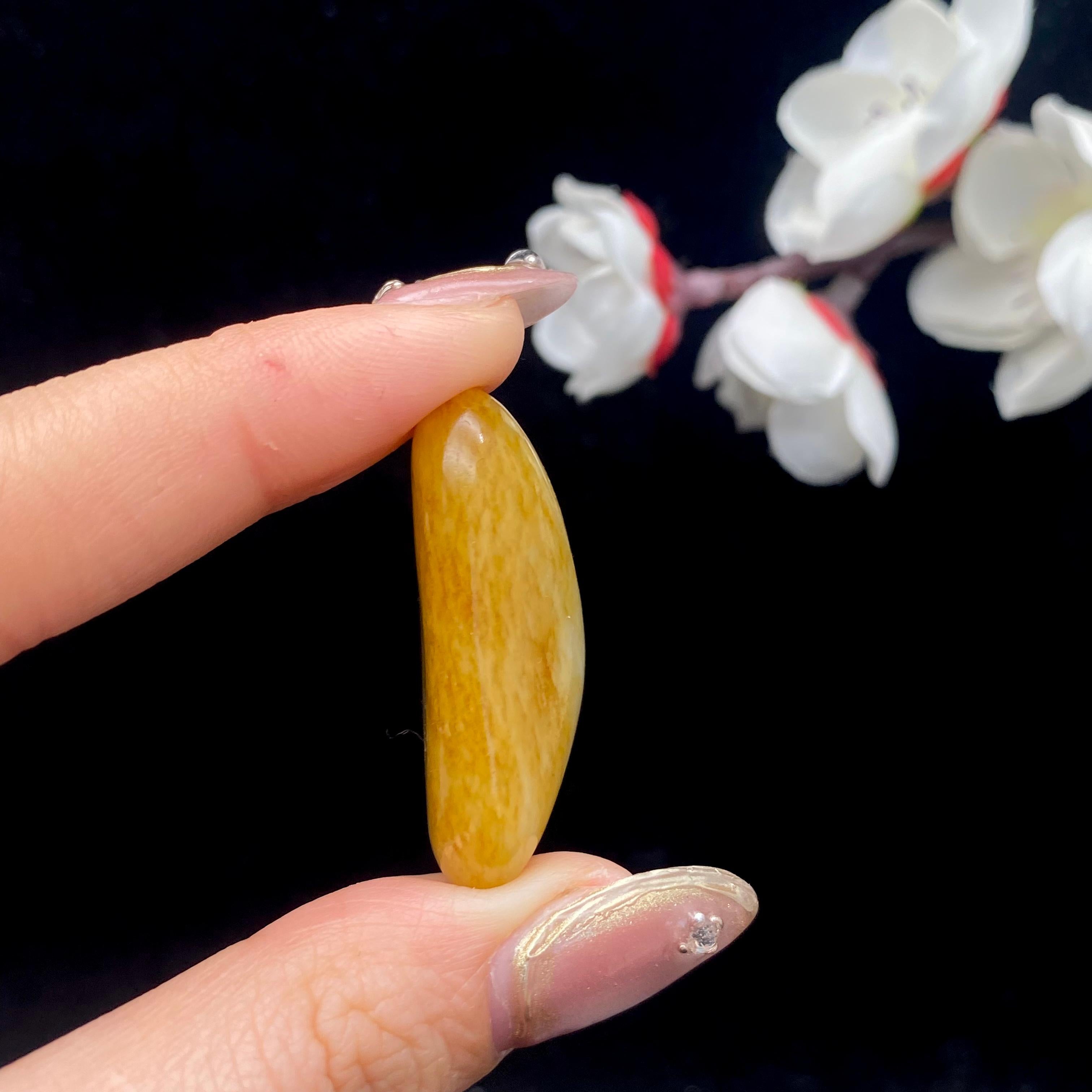 和田玉聚黄皮籽料原石（14.9g）