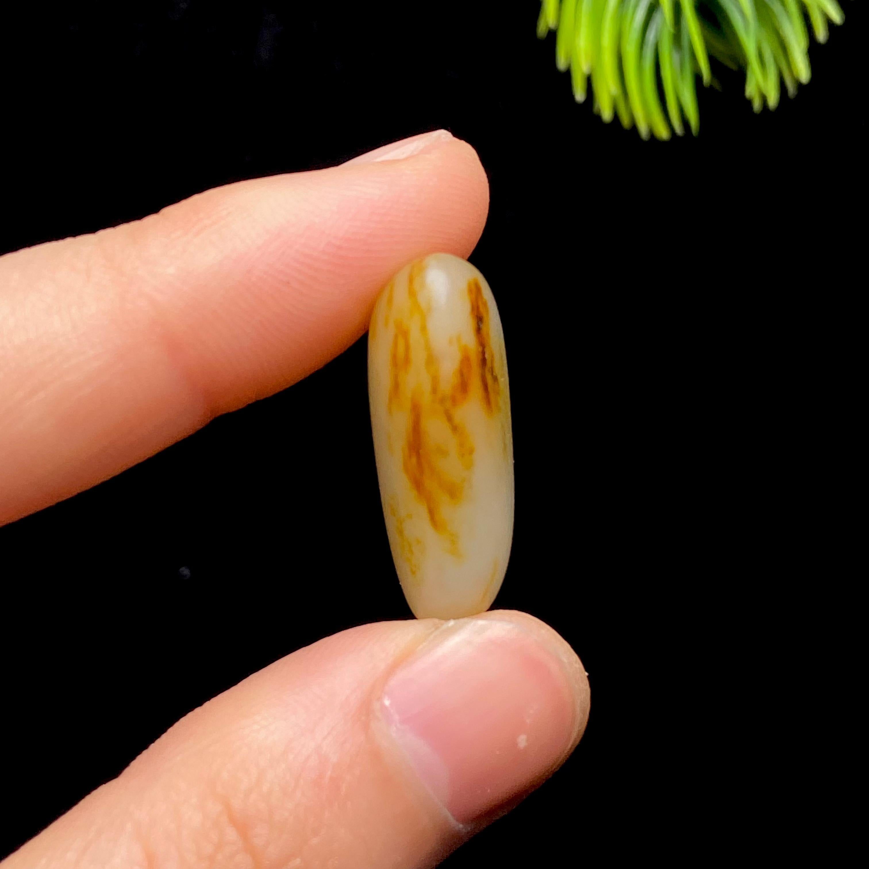 和田玉洒金皮籽料（6.2g）