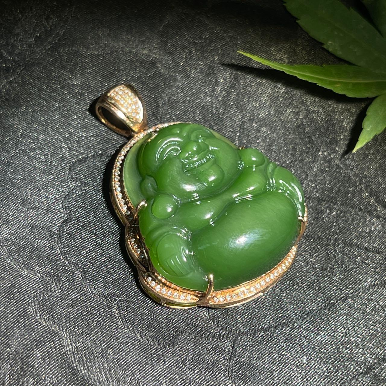 和田玉碧玉阳绿金镶佛公（15.6g）