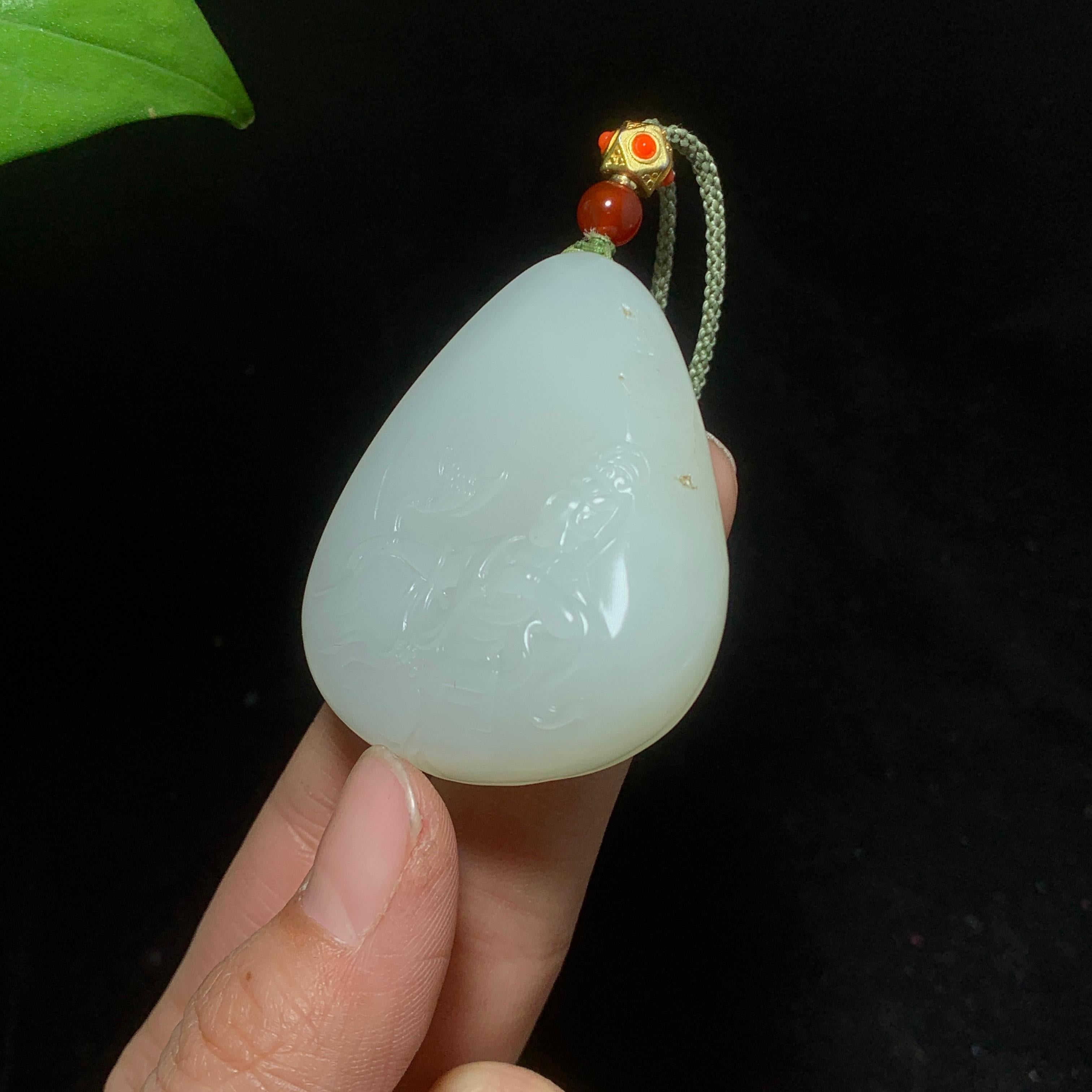 和田籽料洒金皮白玉睡莲观音（48.0g）