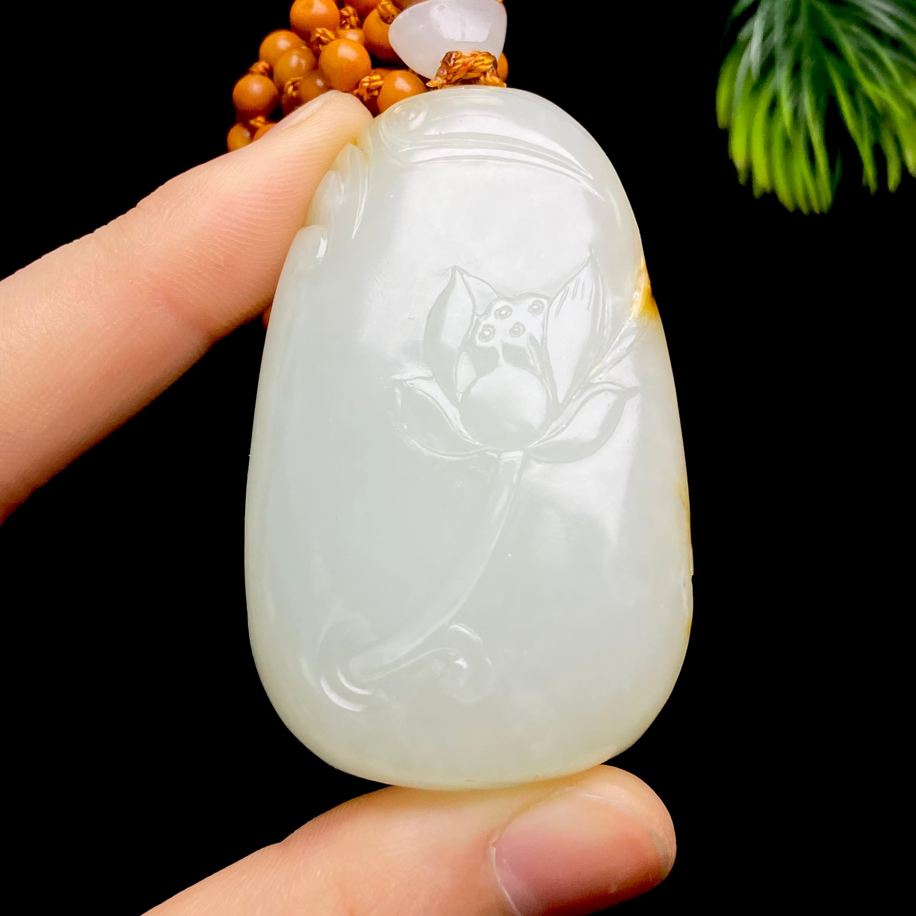 和田玉籽料观音（74.9g）