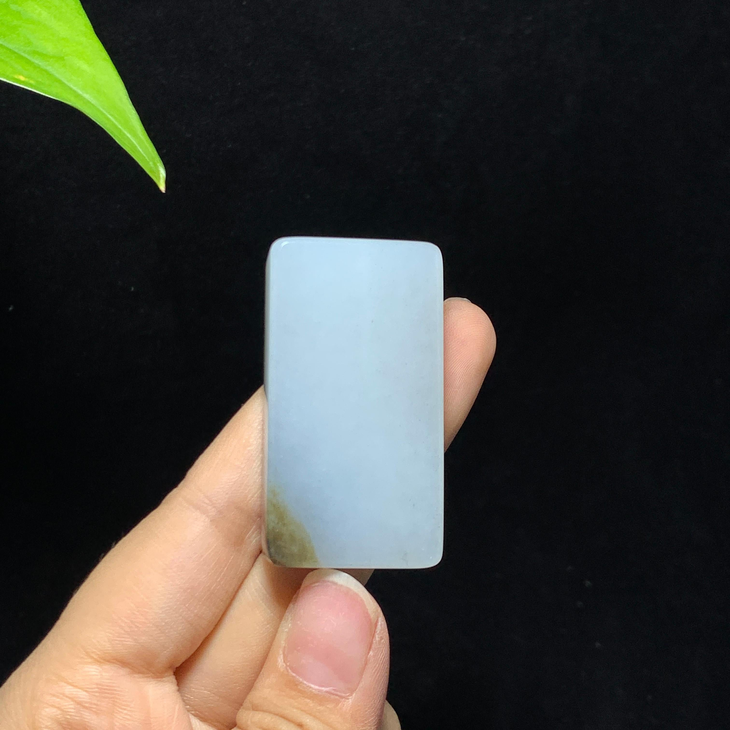 和田籽料青花无事牌挂件（34.2g）