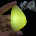 和田玉青白玉带洒金皮籽料手把件（69.3g）
