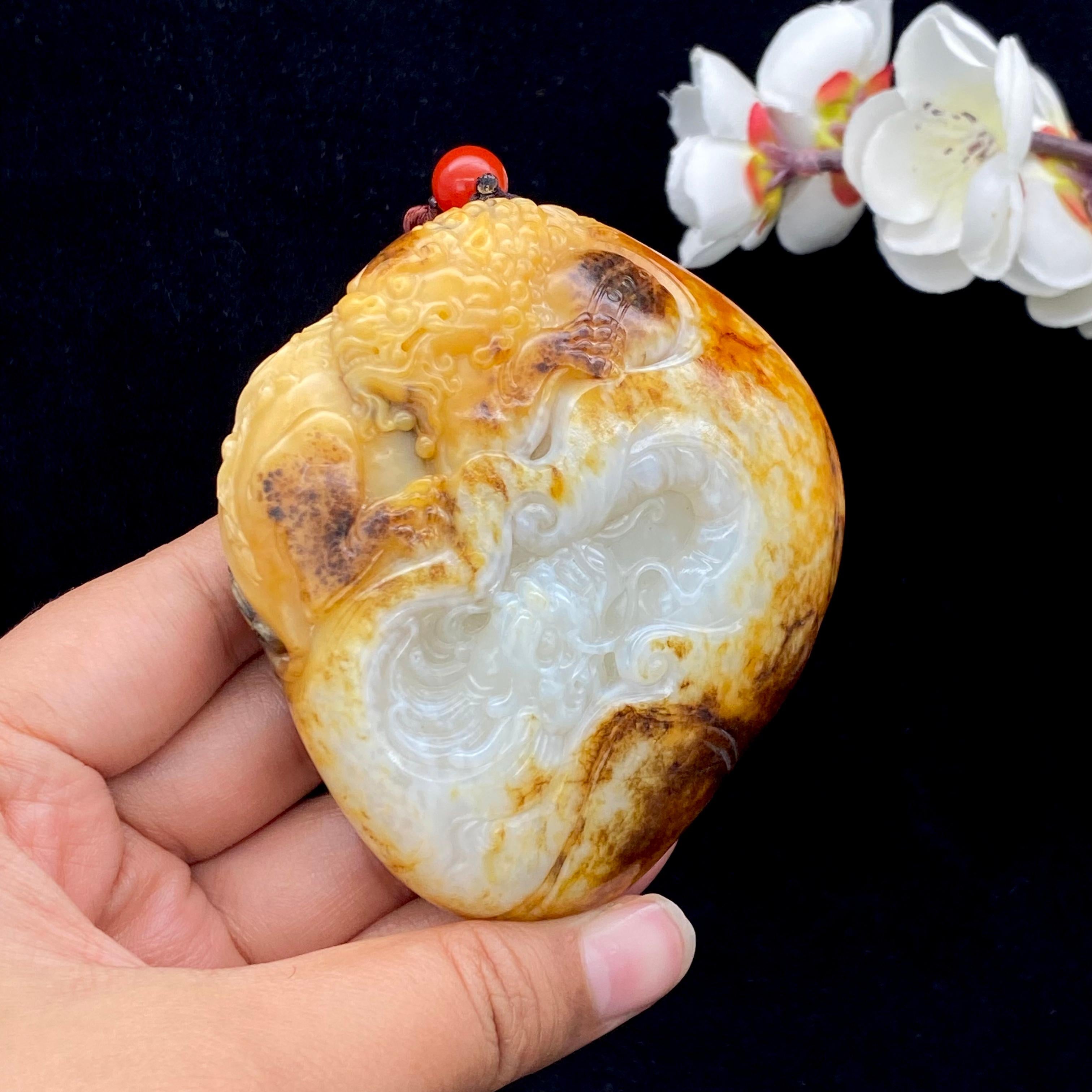 和田玉黄沁皮荔枝肉籽料【手把件】（290.6g）