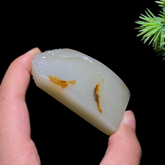 和田玉籽料无事牌（72.6g）