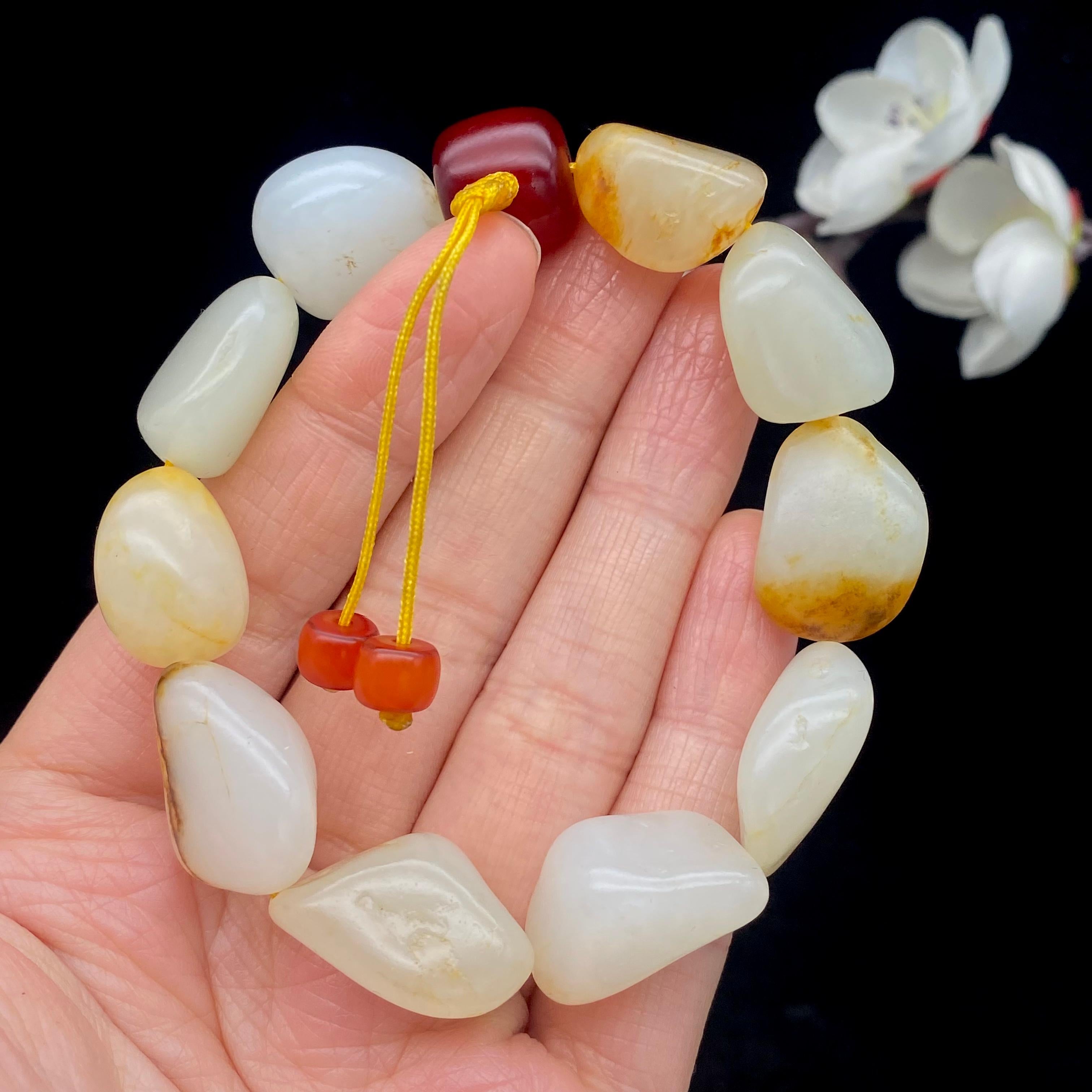 和田玉洒金皮籽料【精品手串】（48.4g）