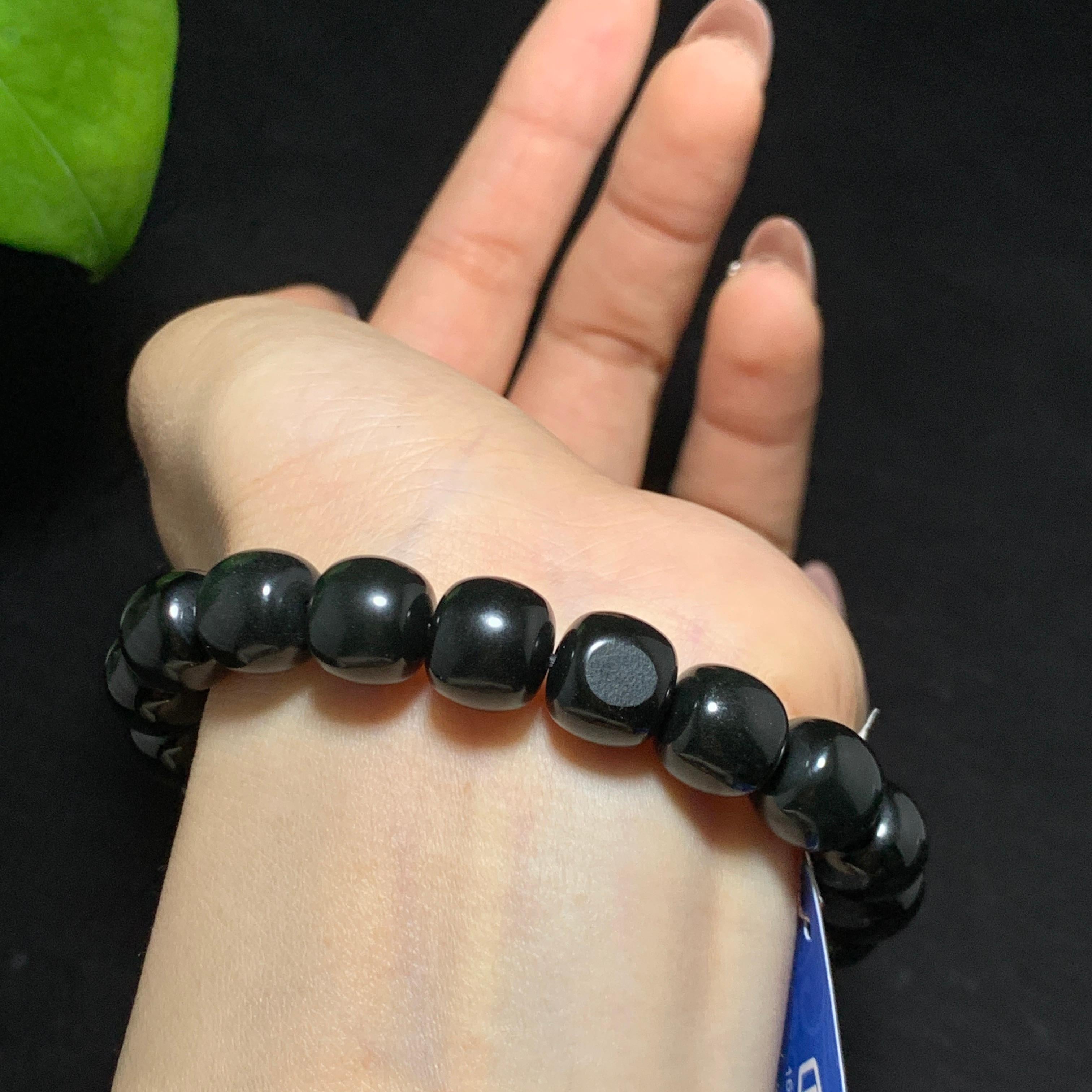 精品和田籽料黑青老型珠手串（72.1g）