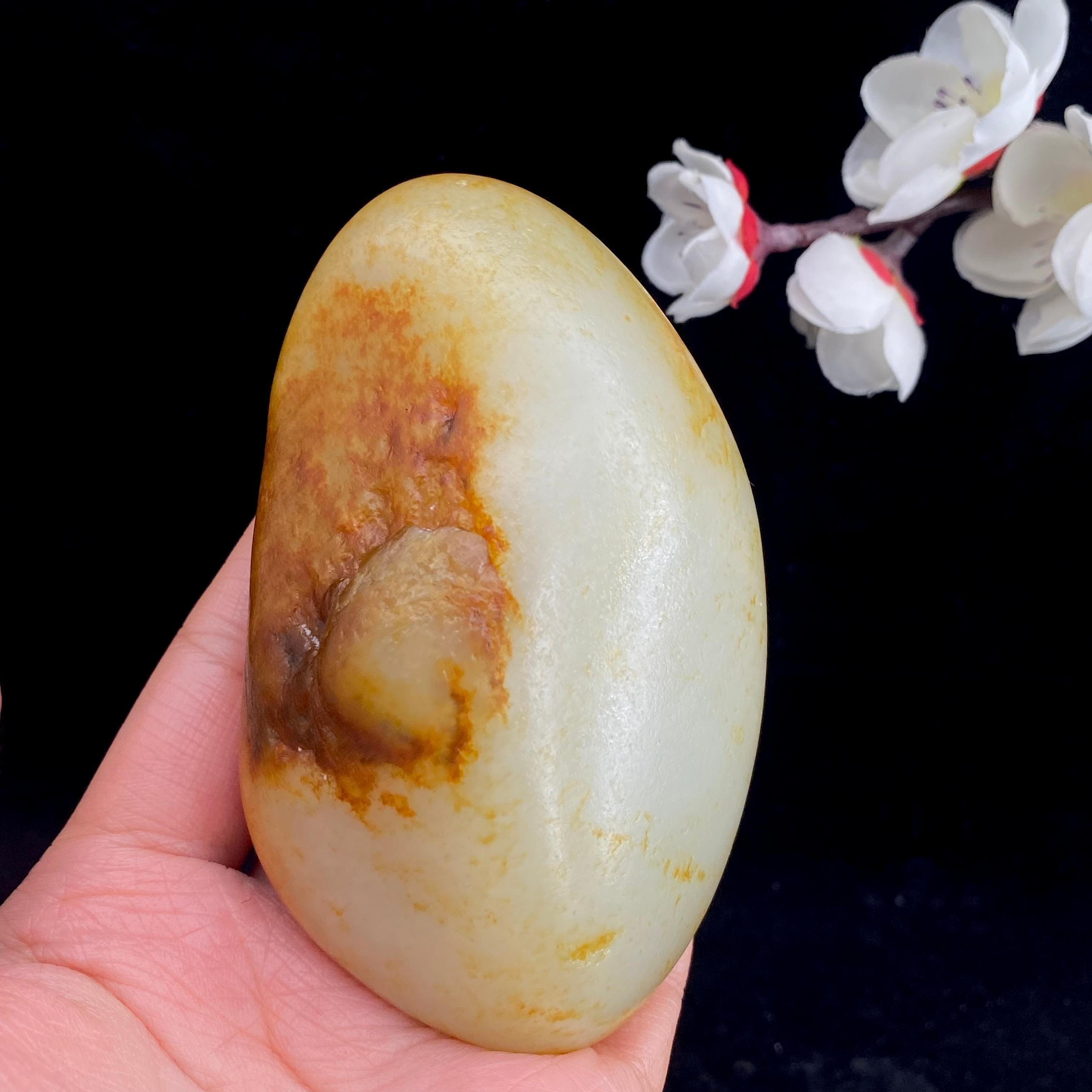 和田玉聚黄皮籽料原石（338.5g）