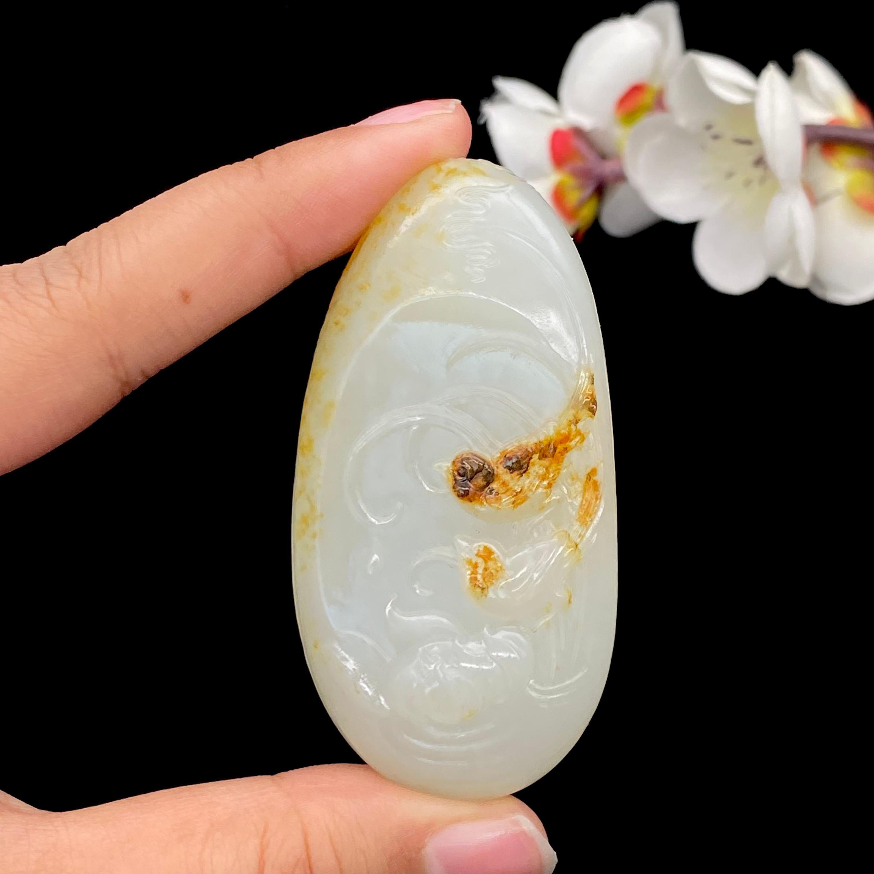 和田玉白玉籽料【花鸟牌】（56.4g） – 厚德载玉