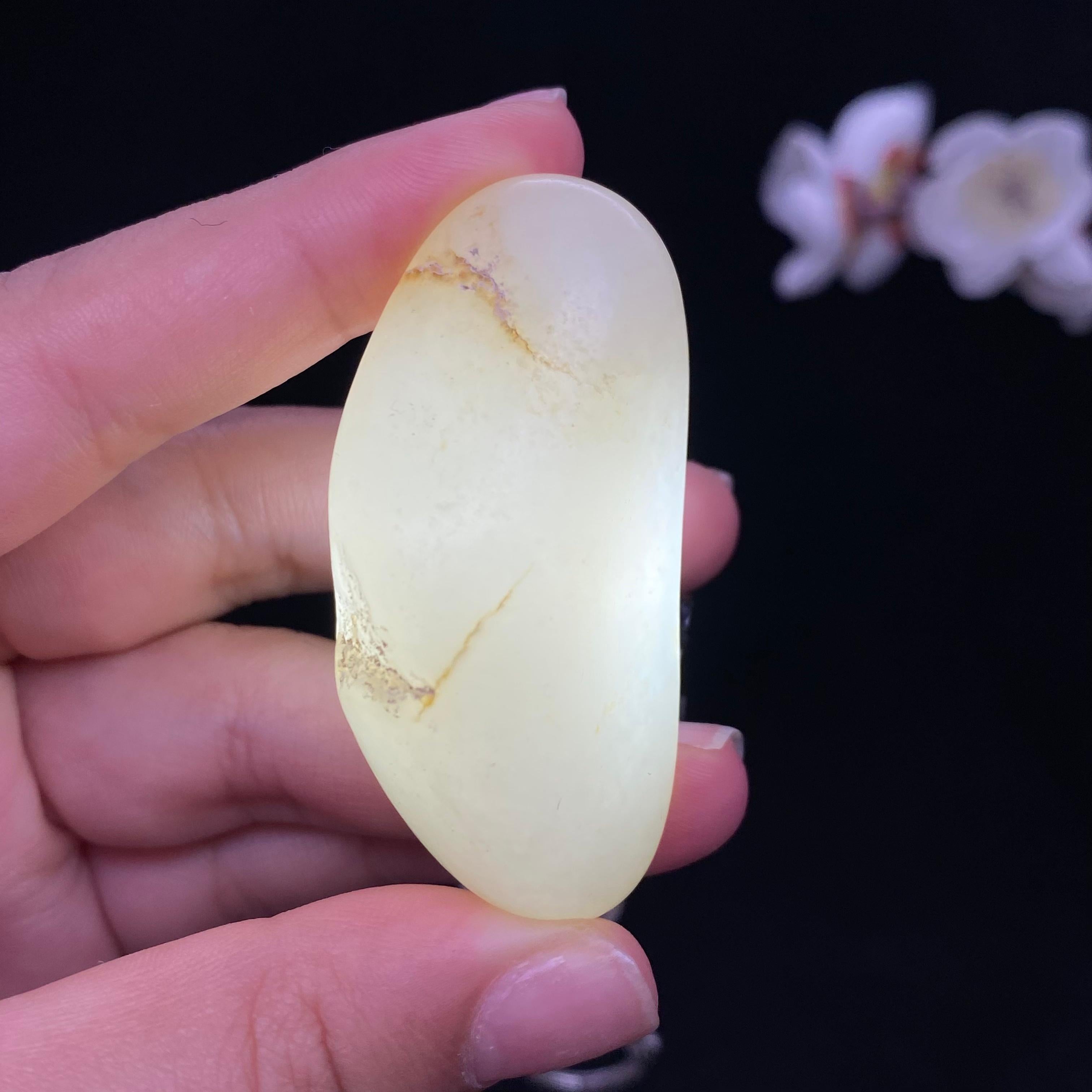 和田玉白玉籽料（42.9g）
