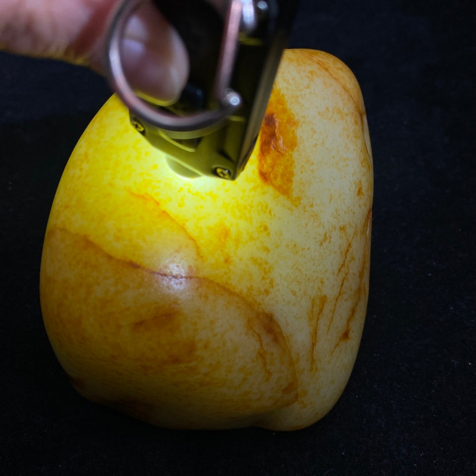 和田玉洒红皮籽料（1087.2g）