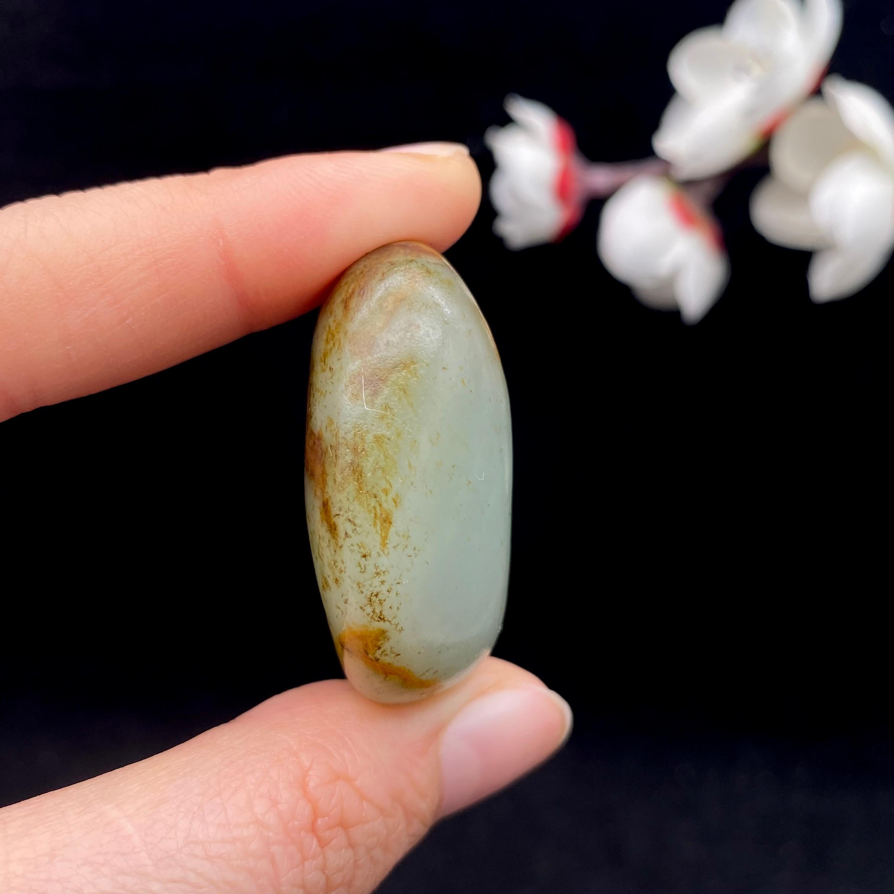 和田玉洒金皮籽料挂件（30.4g）