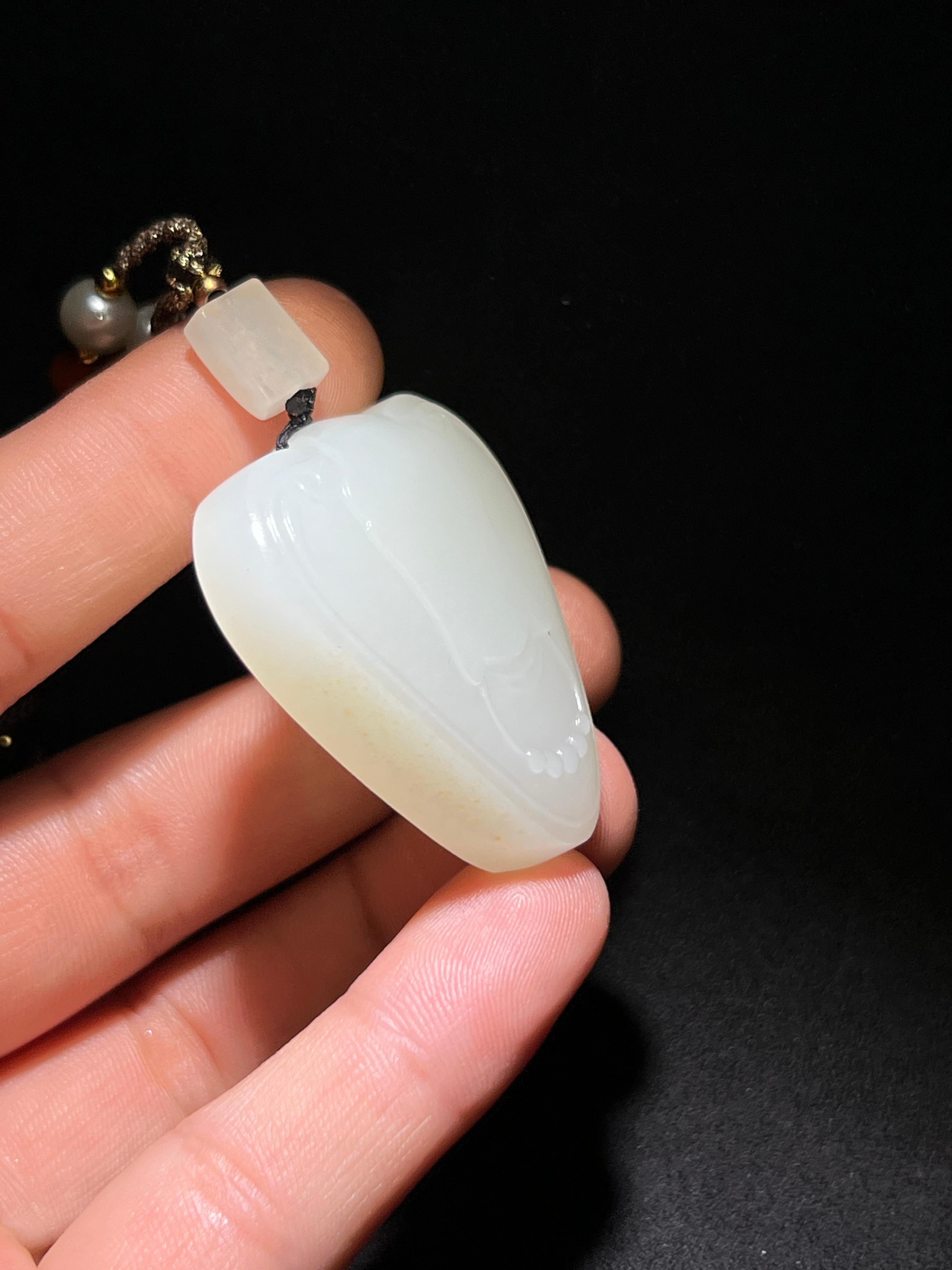 和田玉籽料无相脸观音（34.5g）