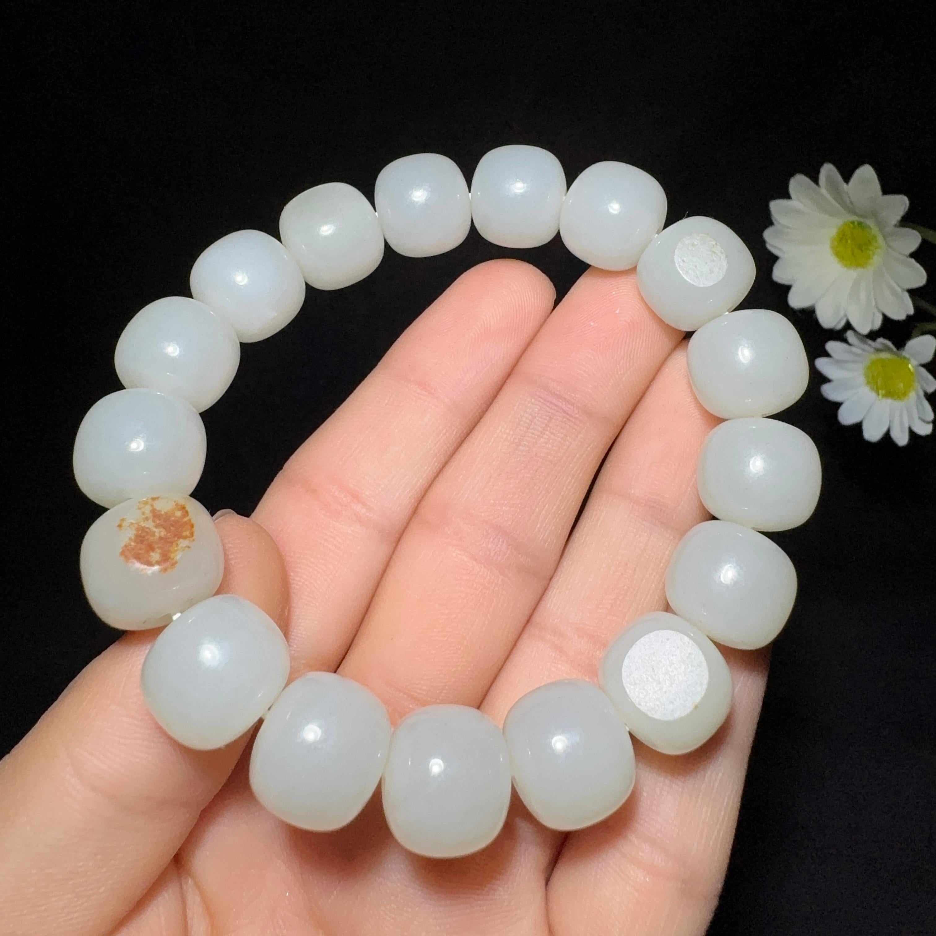 和田玉籽料老型珠手串（60.4g）