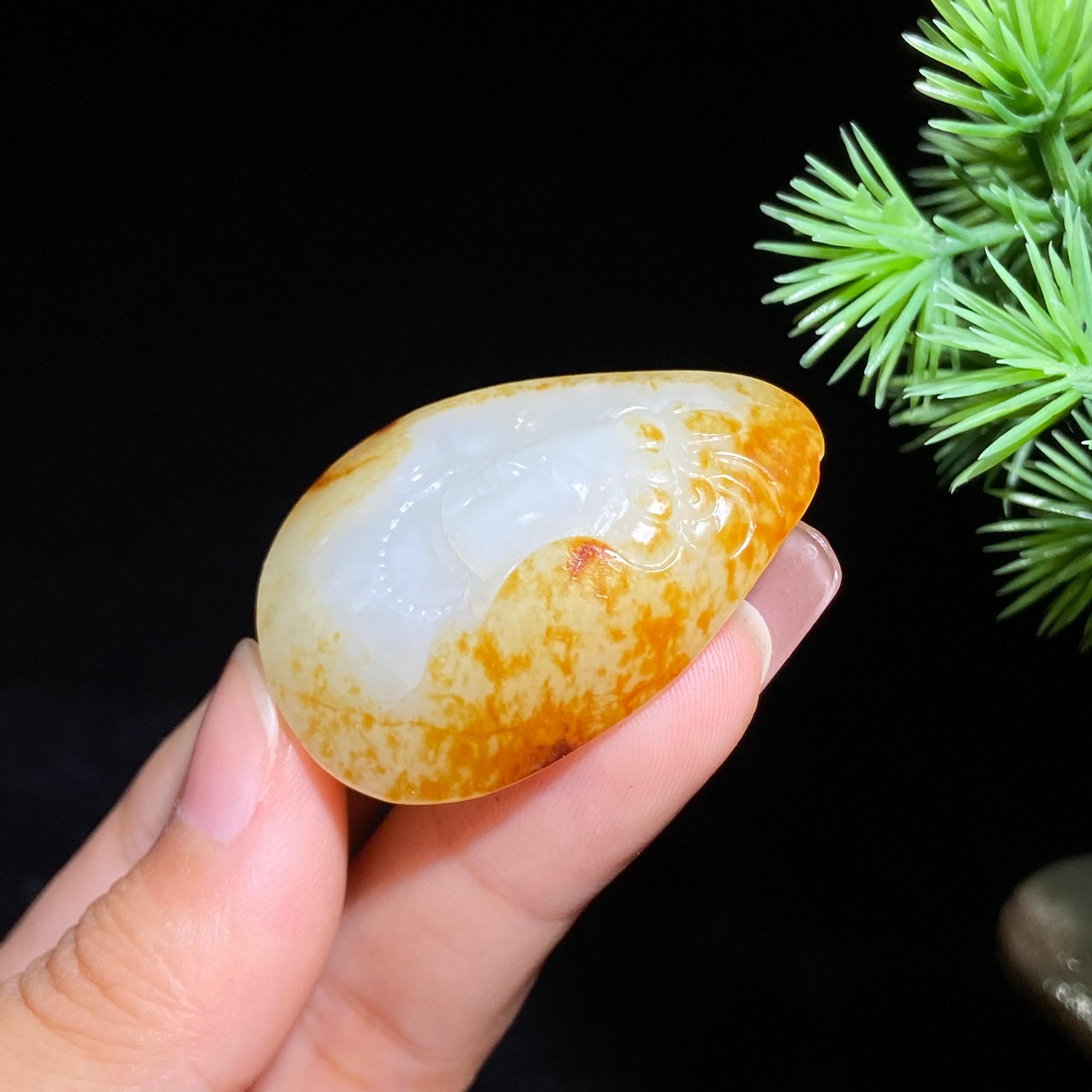 和田玉籽料观音（20.0g）