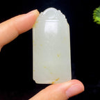 秒杀和田玉籽料无事牌（43.4g）