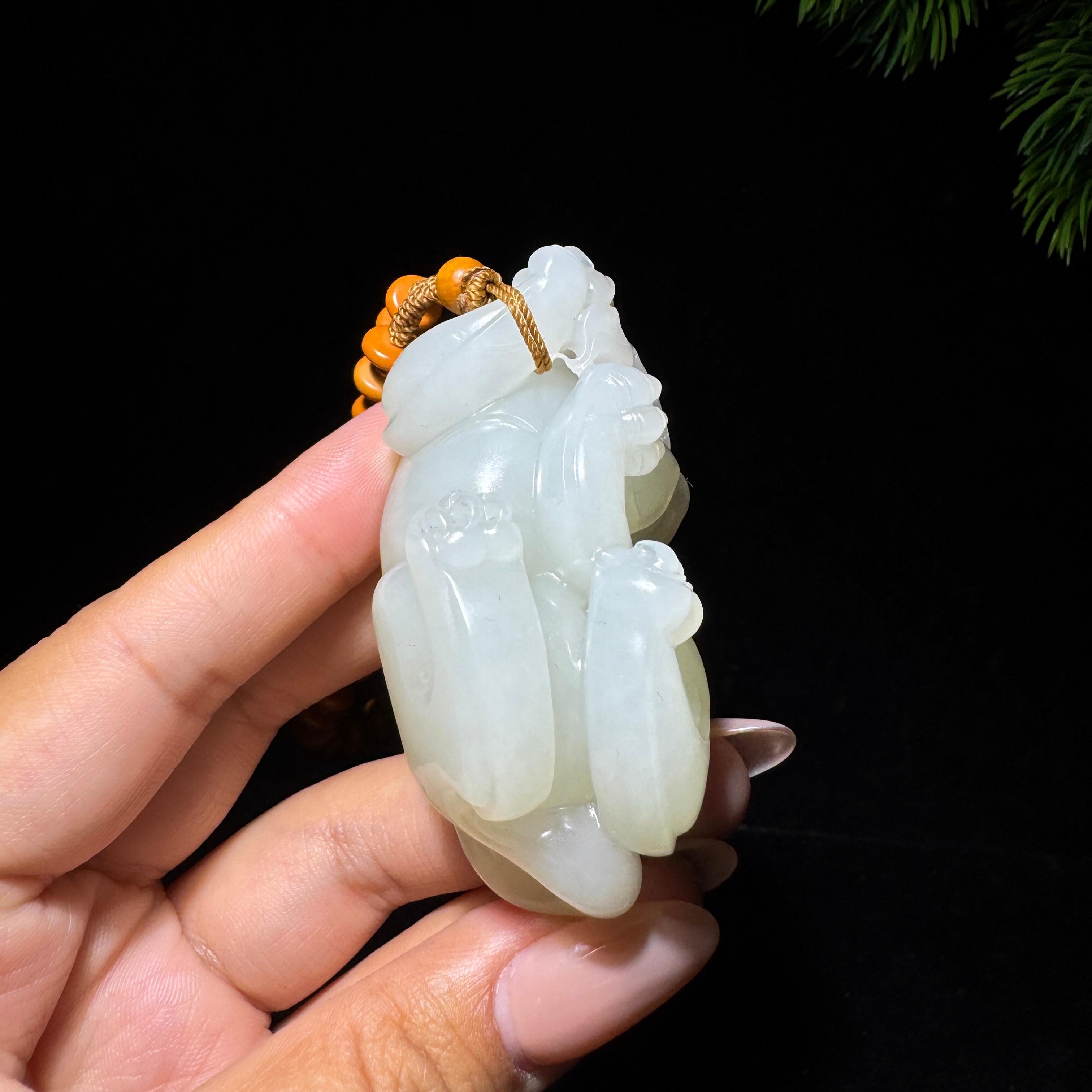 和田玉籽料黄红皮貔貅（85.3g）
