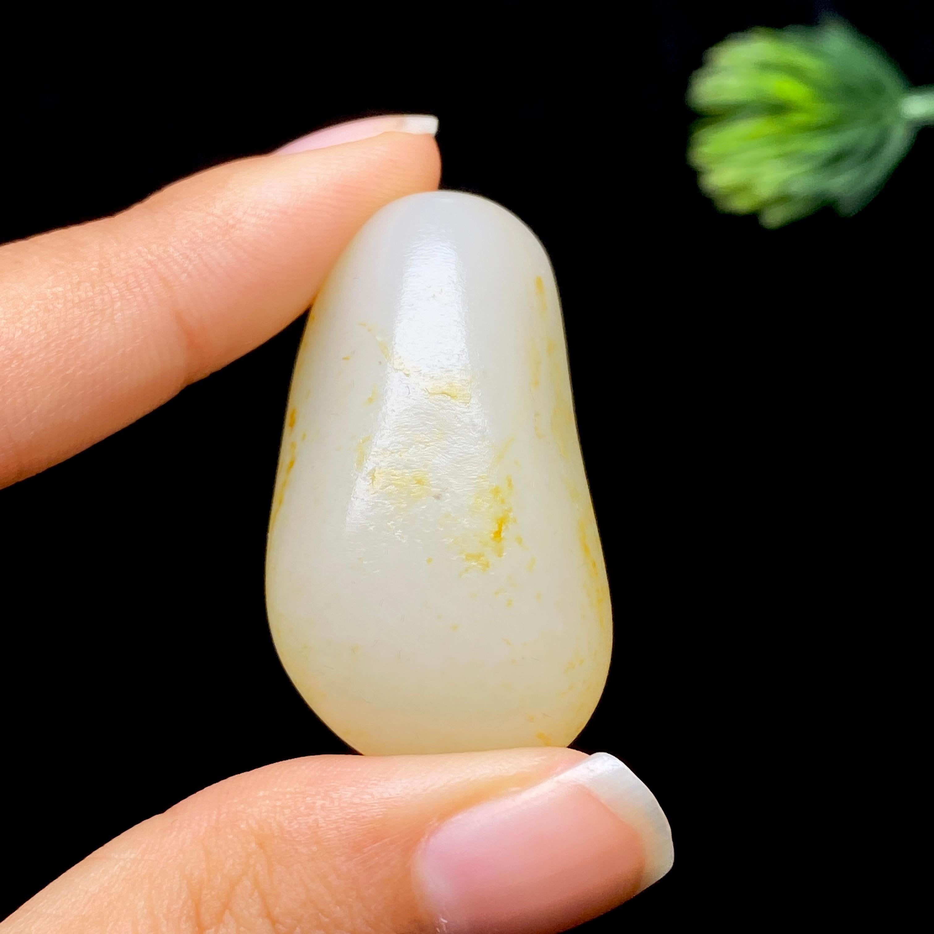 和田玉洒金皮籽料（24.00g）