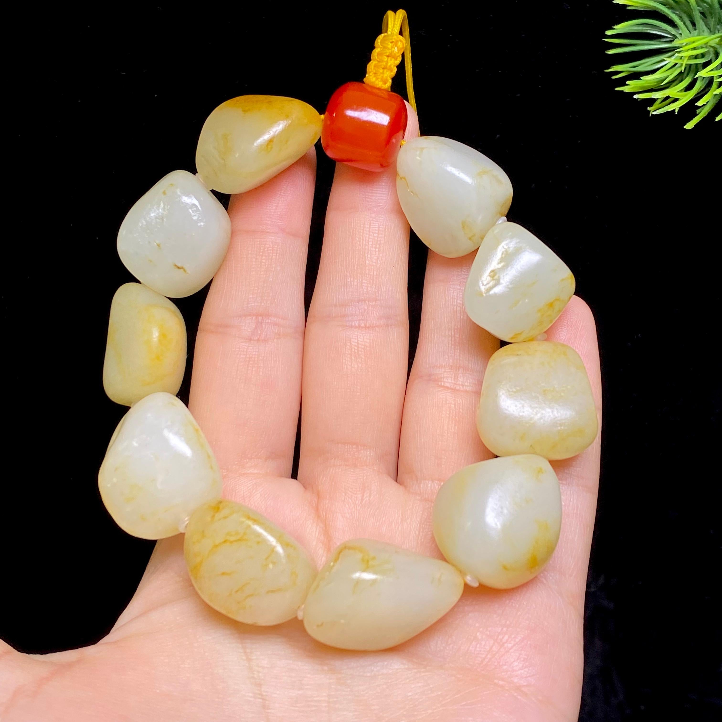 和田玉洒金皮籽料手串（110g）