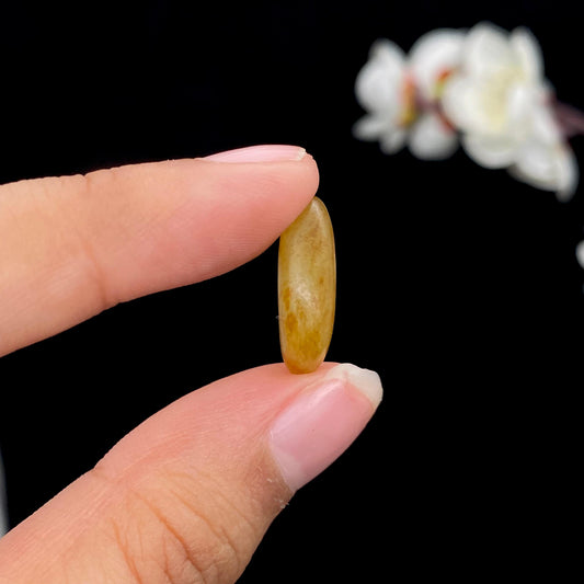 和田玉洒金皮籽料戒面籽（2.5g）