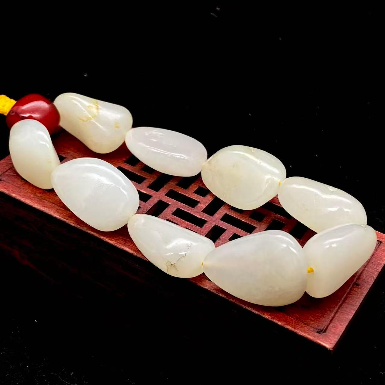 和田玉白玉籽料【精品手串】（57.3g）