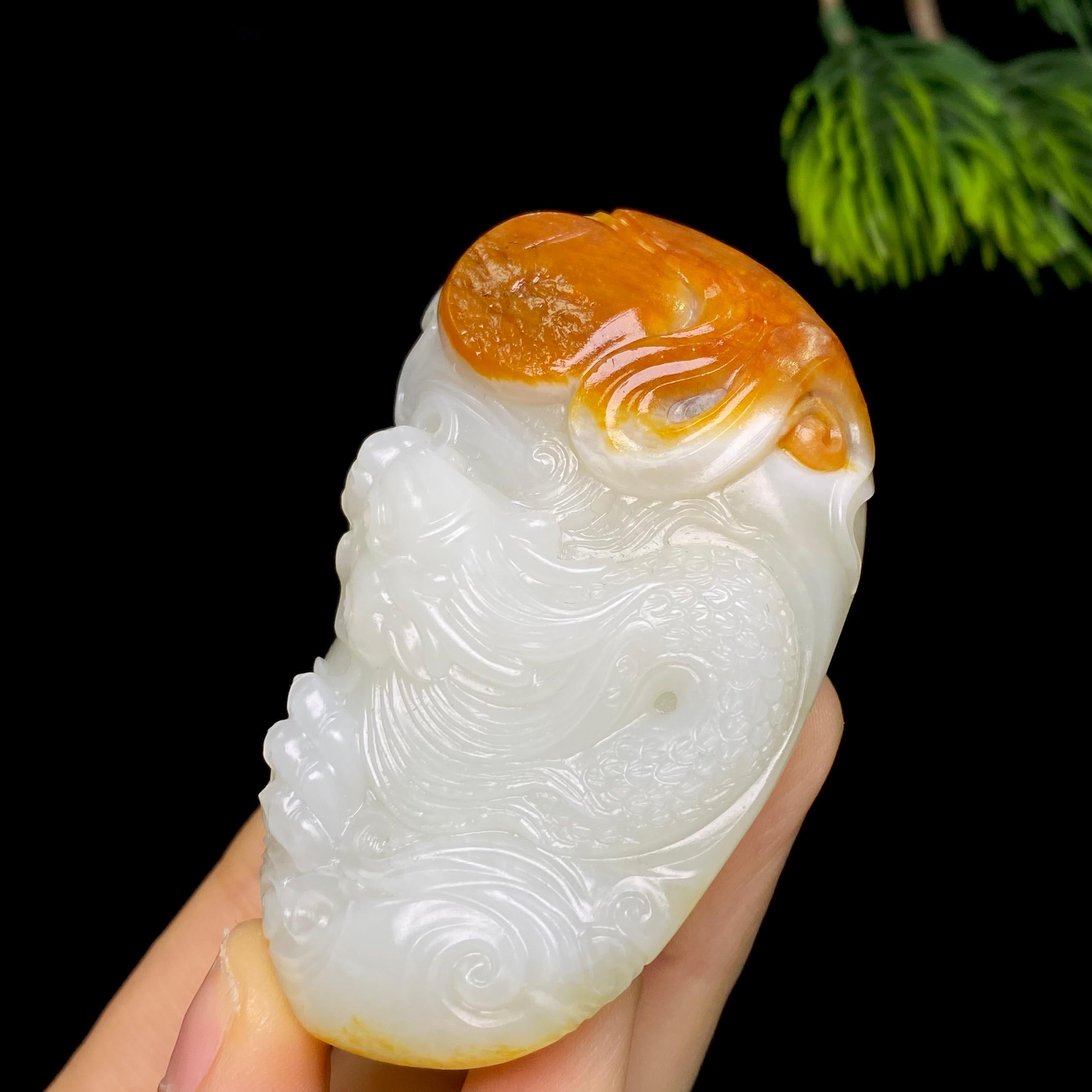 和田玉籽料龙行天下（100.6g）
