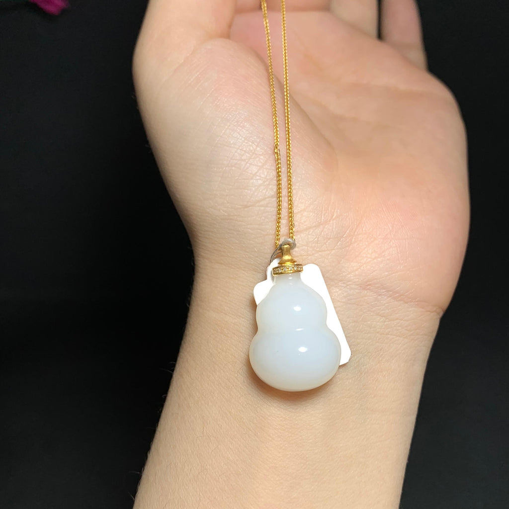 精品和田羊脂白玉18K金镶福禄吊坠（9.0g）