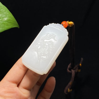 收藏级和田羊脂白玉马到成功挂件（64.9g）