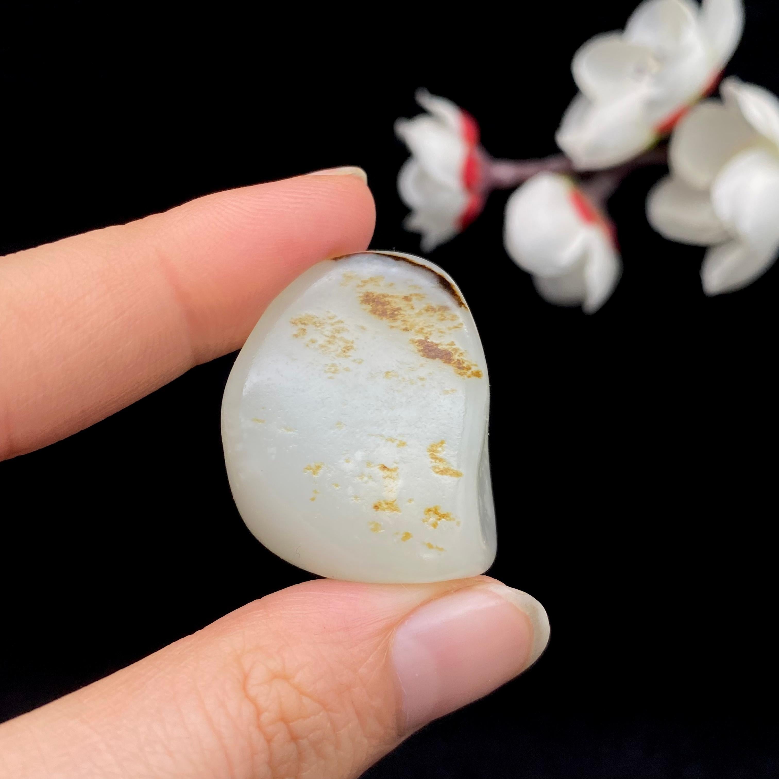 和田玉秋梨皮籽料（19g）