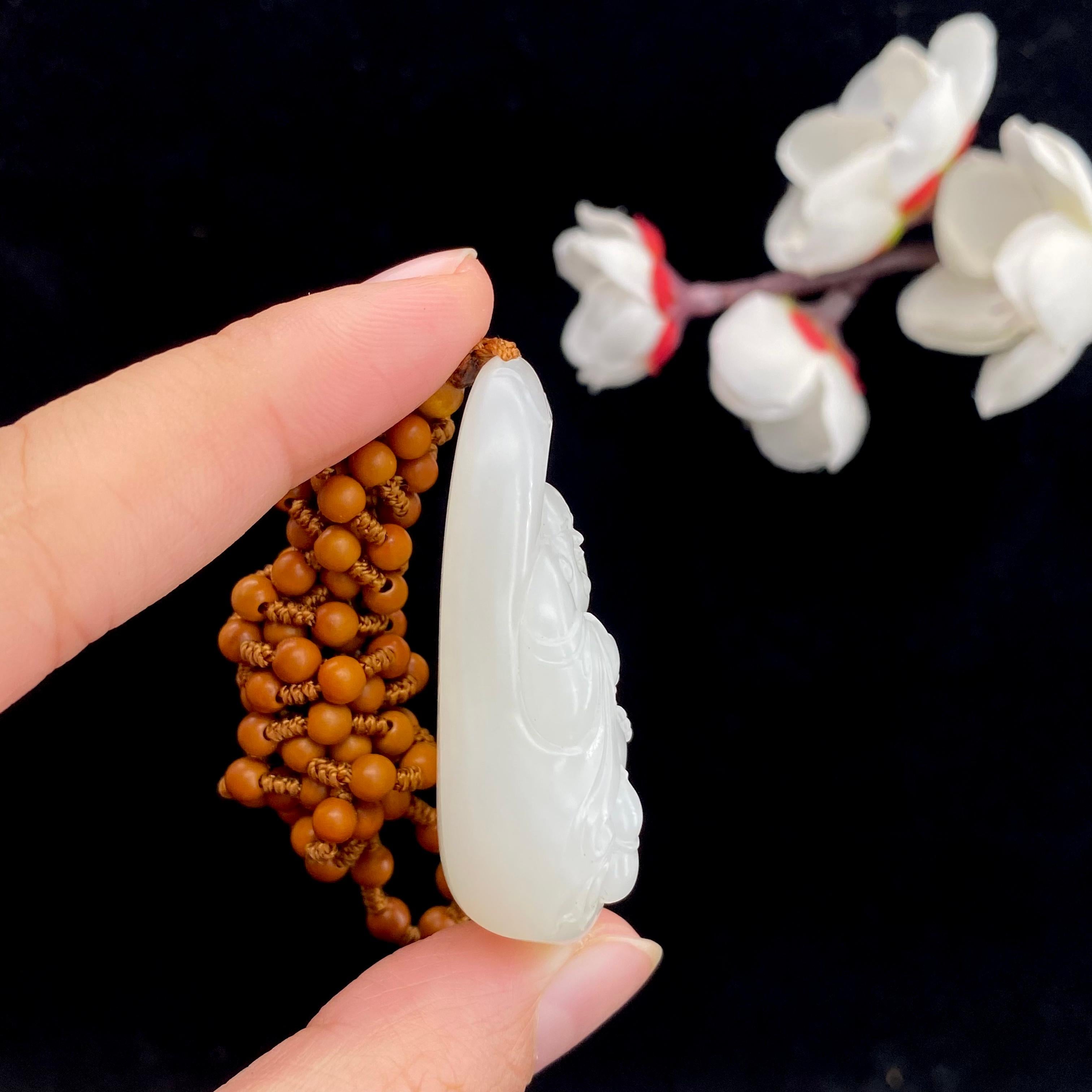 和田玉籽料佛公【福在眼前】（27.3g）