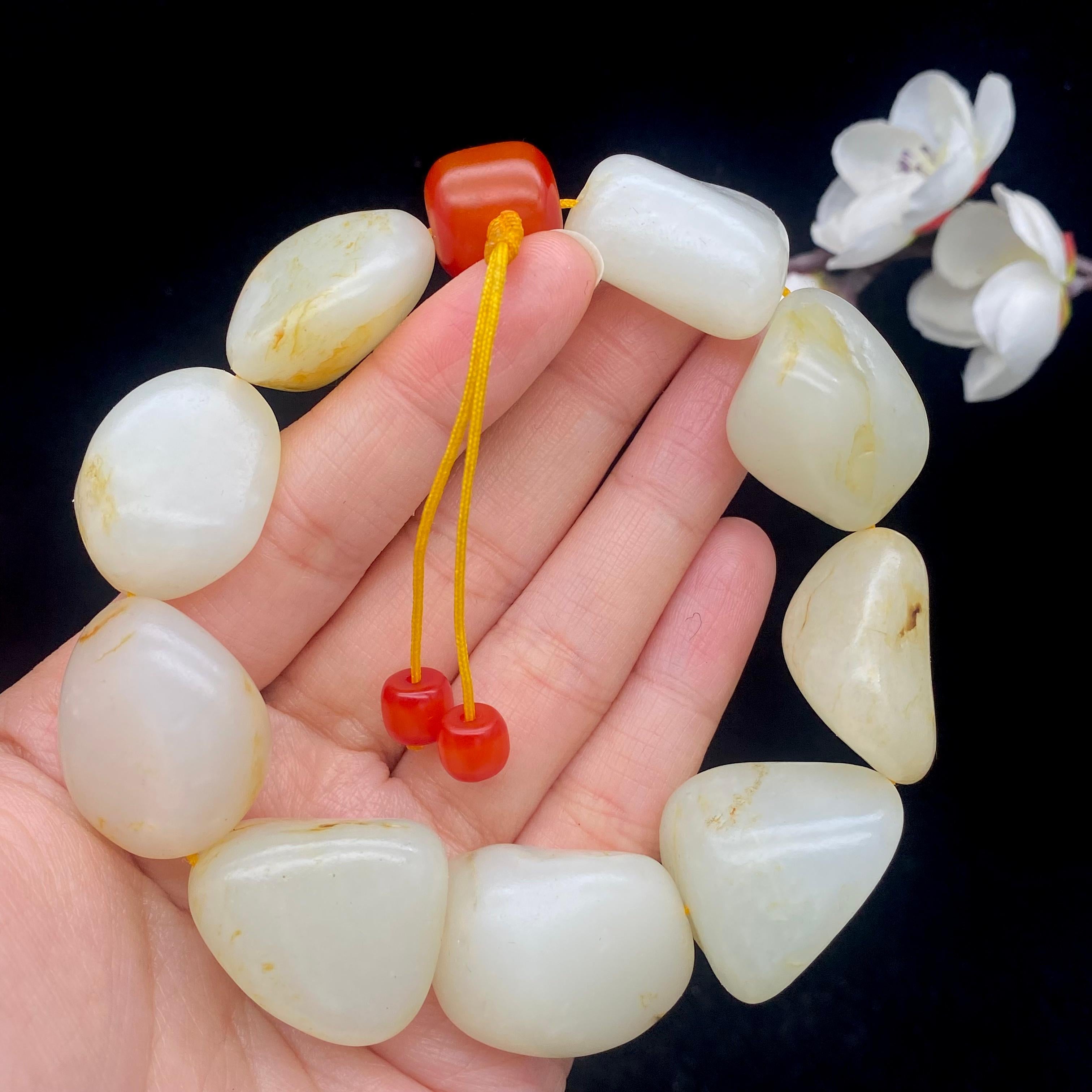 和田玉洒金皮籽料【精品手串】（117.9g）