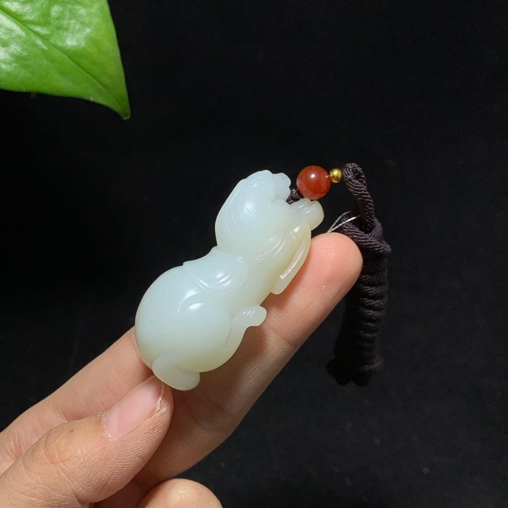 高品质新疆且末糖白玉生肖马挂件（36.2g）