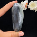 和田玉青花籽料手把件（183.9g）