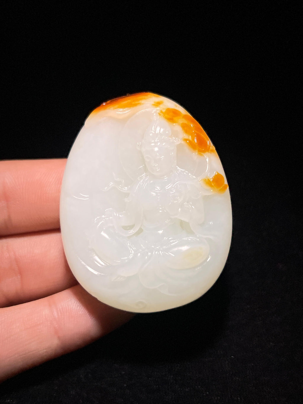 和田玉籽料观音（54.7g）