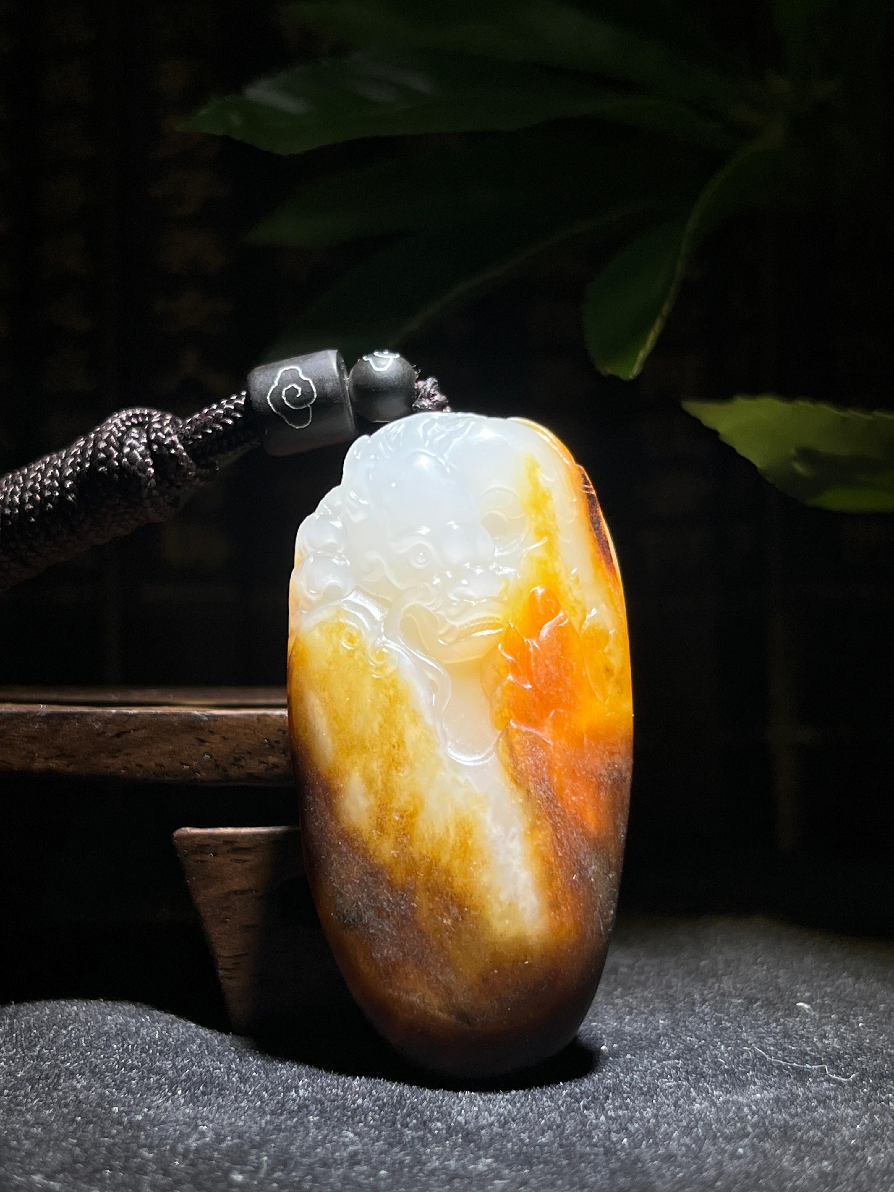 和田籽料瑞兽挂件（38.0g）