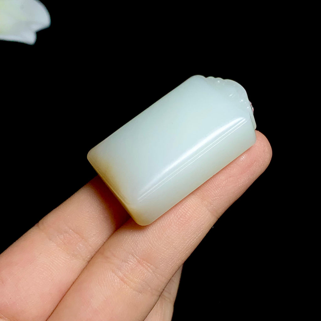 和田山料糖白玉无事牌（32.3g）