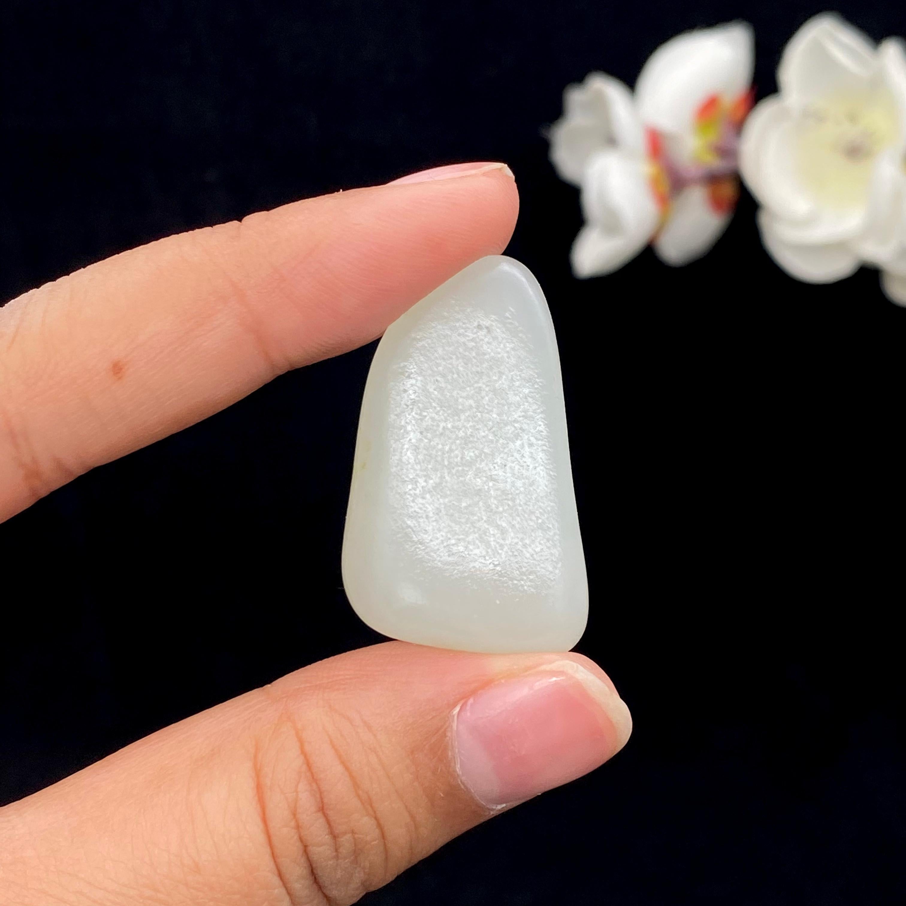和田玉白玉籽料吊坠籽（14.3g）