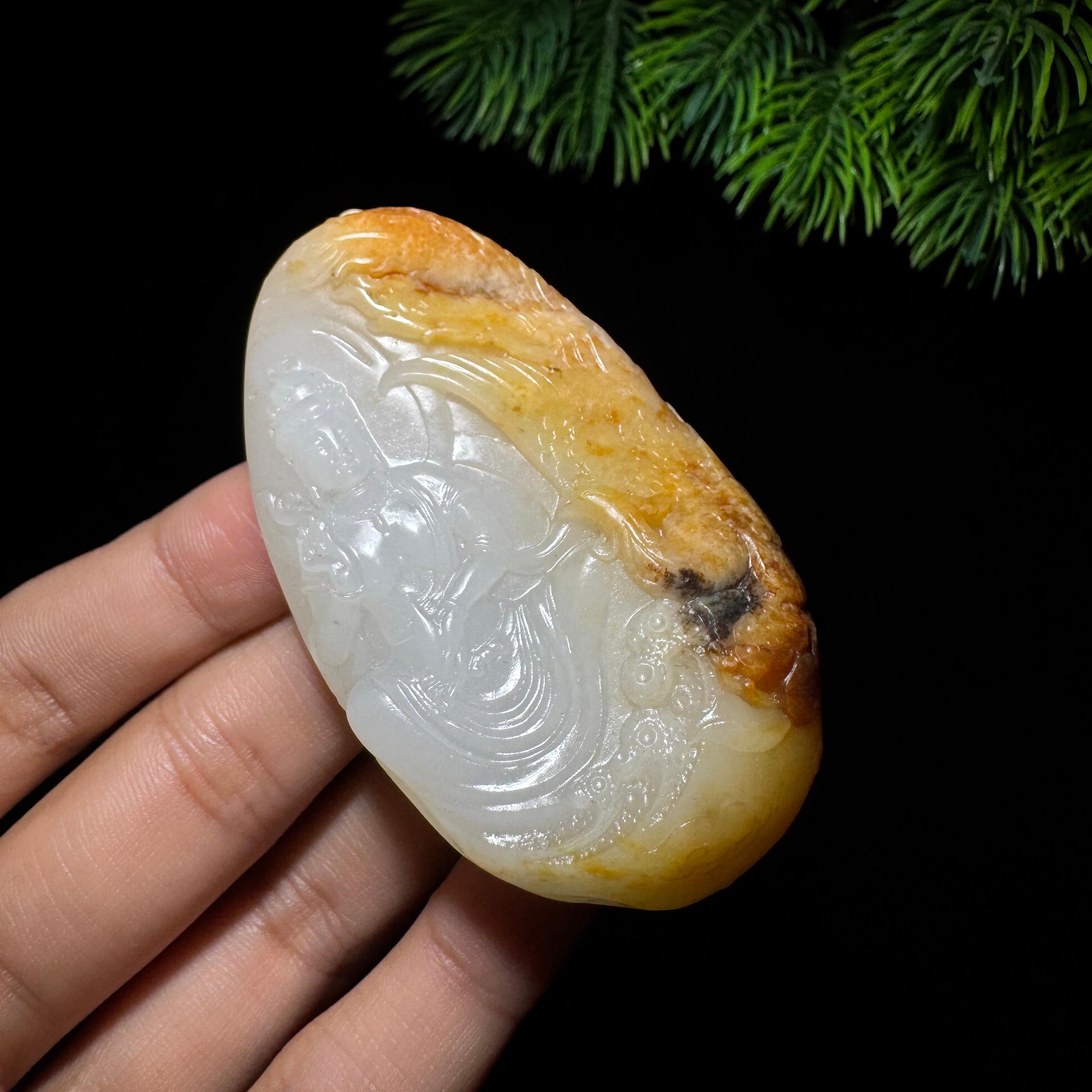 籽料雕件– 厚德载玉
